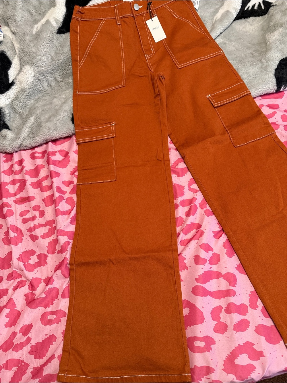Cargo Jeans - Picture 2 of 7